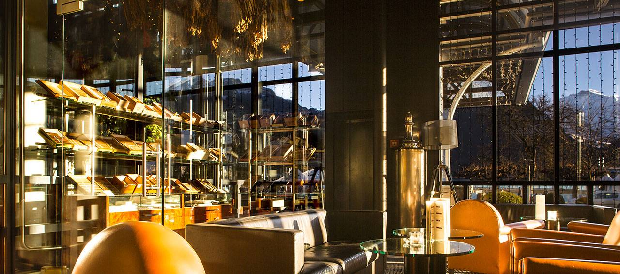victoria_jungfrau_hotel_interlaken_restaurants_bars_salon_davidoff