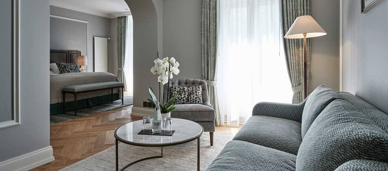 victoria_jungfrau_rooms_suites_junior_deluxe_suite