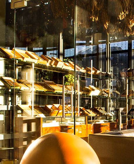 victoria_jungfrau_hotel_interlaken_restaurants_bars_salon_davidoff