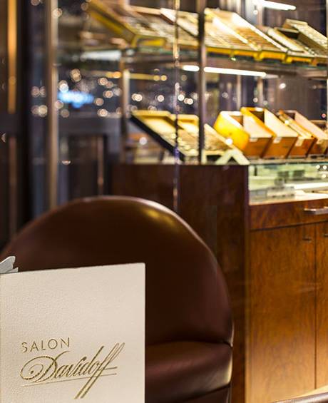 victoria_jungfrau_hotel_interlaken_restaurants_bars_salon_davidoff