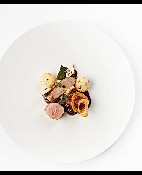 victoria_jungfrau_hotel_interlaken_restaurants_bars_la_terrasse_local_menu4